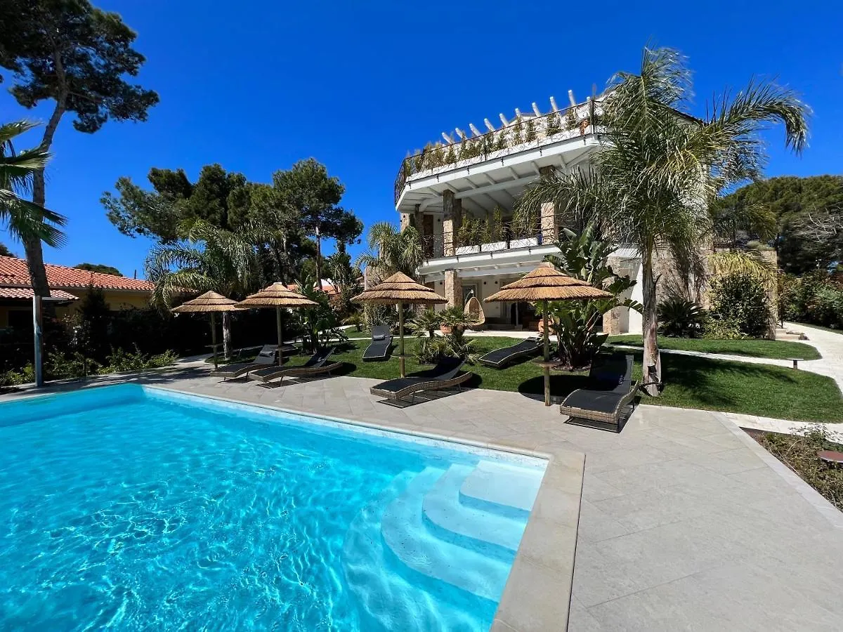 Villa Aquamarina Pintadera Rossa Porto Pino 0*,
